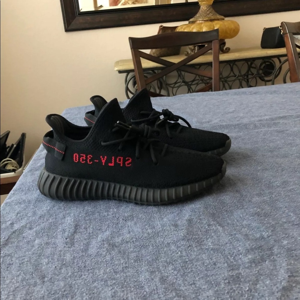 Adidas Yeezy 350 boost v2 Bred. Size 10 used